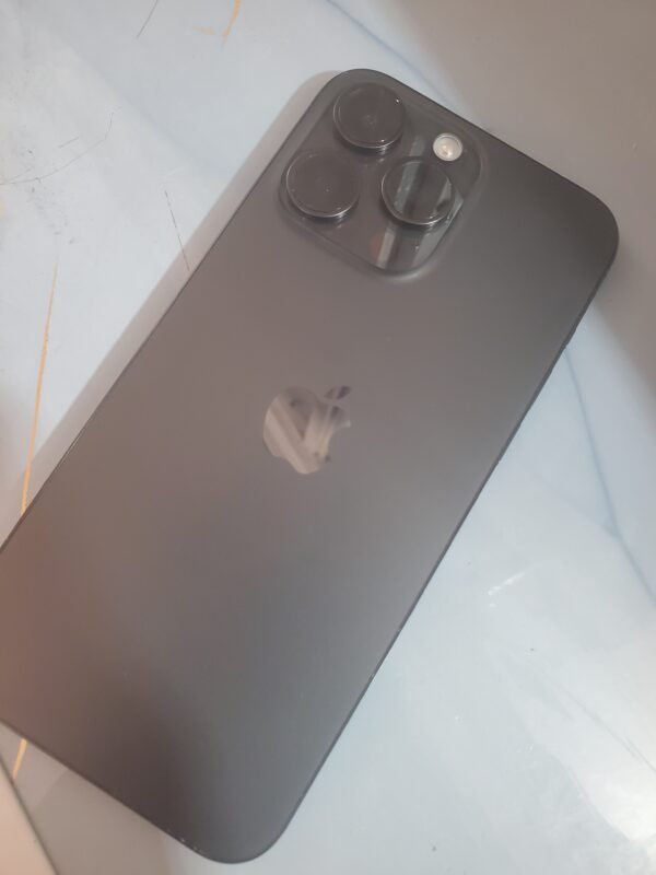Apple iPhone 15 Pro Max 256GB Unlocked